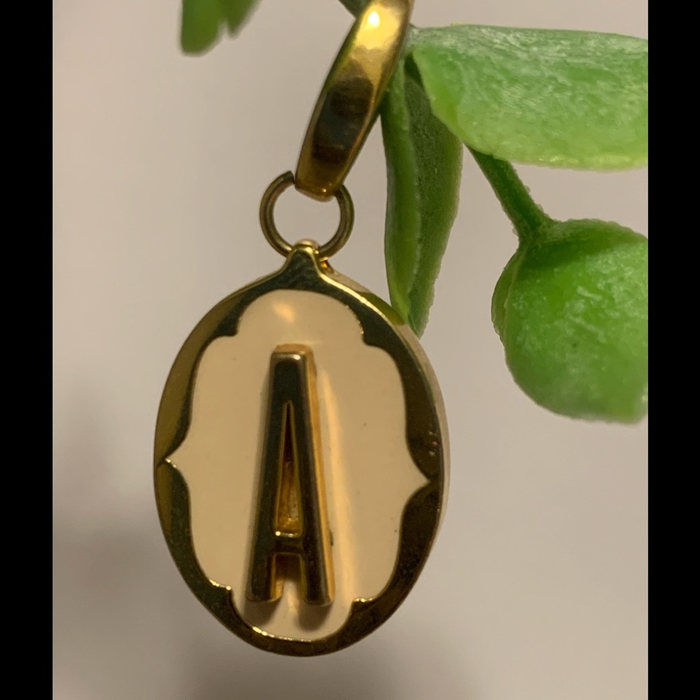 Spartina 449 Oval Cartouche Initial "A" Charm